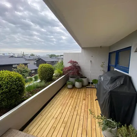 Modern - 5 Min Walk To Ons Leilighet *